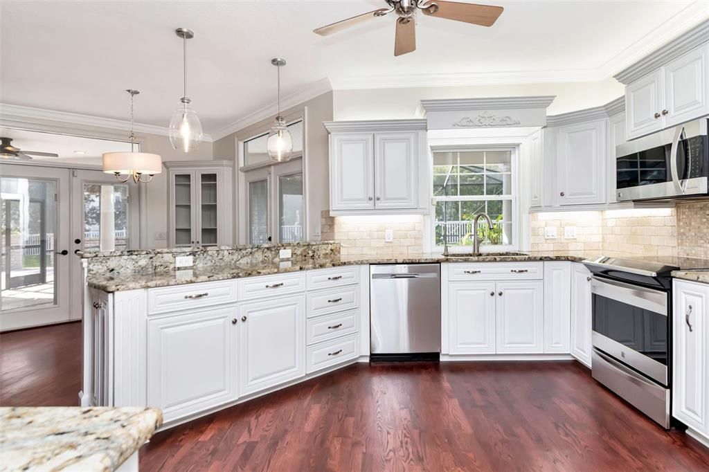 En Venta: $875,000 (6 camas, 3 baños, 3364 Pies cuadrados)