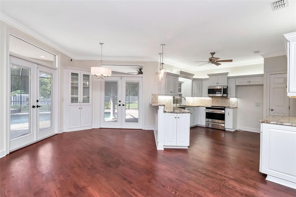 En Venta: $875,000 (6 camas, 3 baños, 3364 Pies cuadrados)