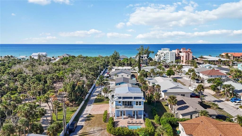 待售: $1,599,995 (3 贝兹, 3 浴室, 1560 平方英尺)