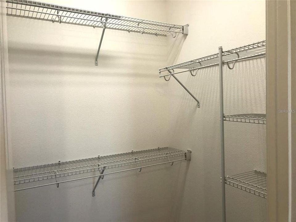 For Rent: $2,200 (2 beds, 2 baths, 1353 Square Feet)