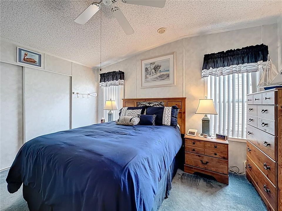 待售: $165,500 (2 贝兹, 2 浴室, 768 平方英尺)