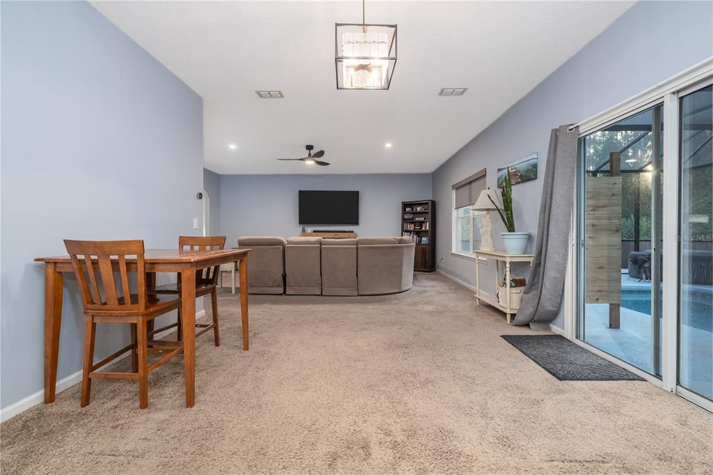 待售: $489,000 (4 贝兹, 3 浴室, 2957 平方英尺)