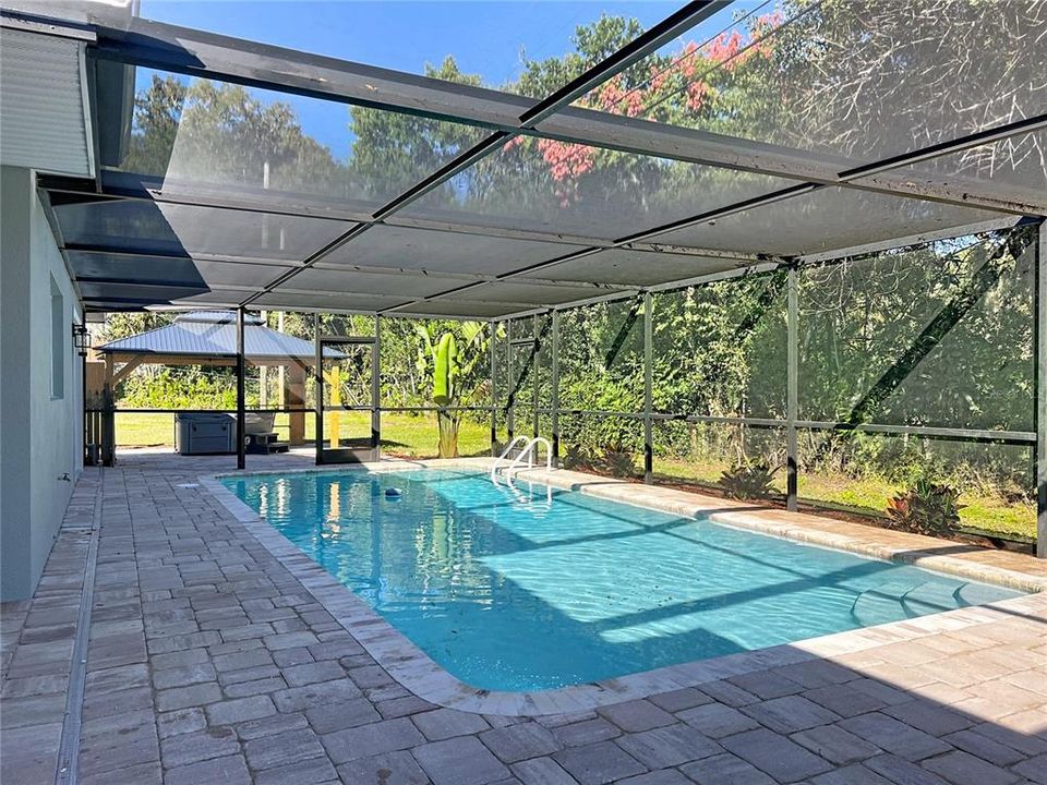 For Sale: $489,000 (4 beds, 3 baths, 1796 Square Feet)