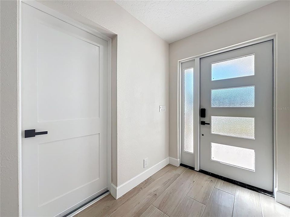 For Sale: $489,000 (4 beds, 3 baths, 1796 Square Feet)