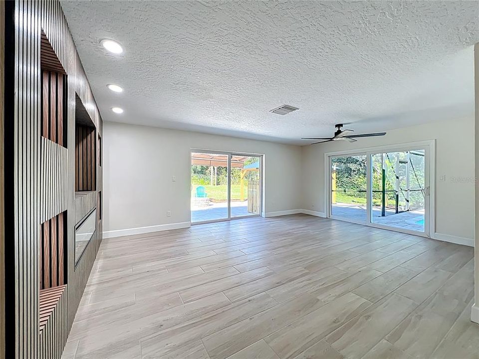 For Sale: $489,000 (4 beds, 3 baths, 1796 Square Feet)