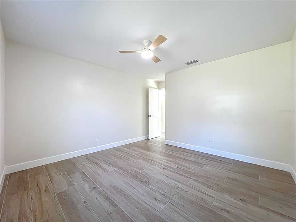 For Sale: $489,000 (4 beds, 3 baths, 1796 Square Feet)