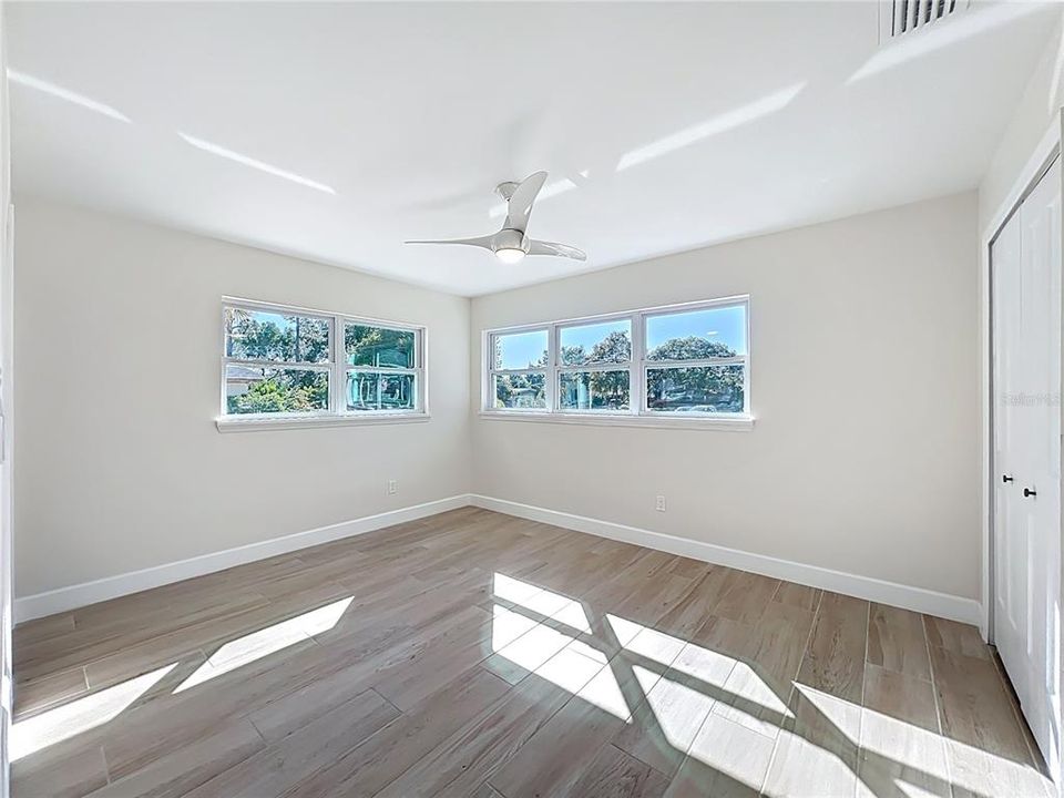 For Sale: $489,000 (4 beds, 3 baths, 1796 Square Feet)