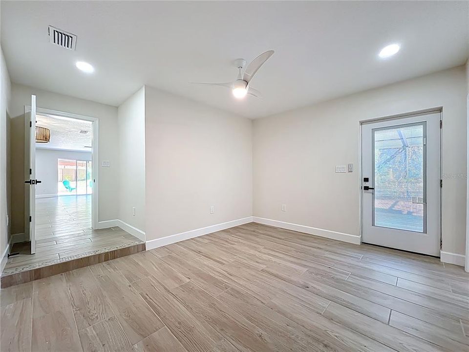 For Sale: $489,000 (4 beds, 3 baths, 1796 Square Feet)