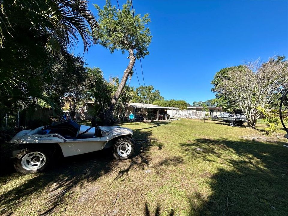 For Sale: $269,900 (3 beds, 1 baths, 984 Square Feet)