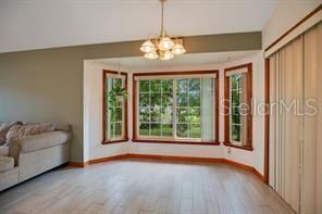 For Rent: $2,100 (3 beds, 2 baths, 2043 Square Feet)