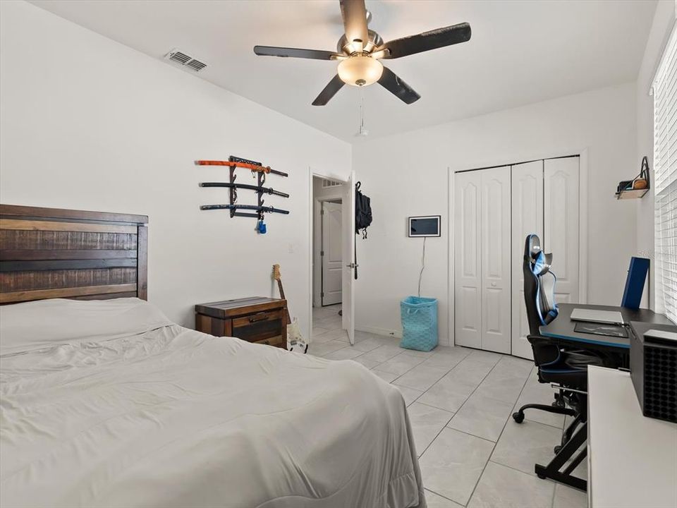 En Venta: $613,500 (4 camas, 3 baños, 2466 Pies cuadrados)