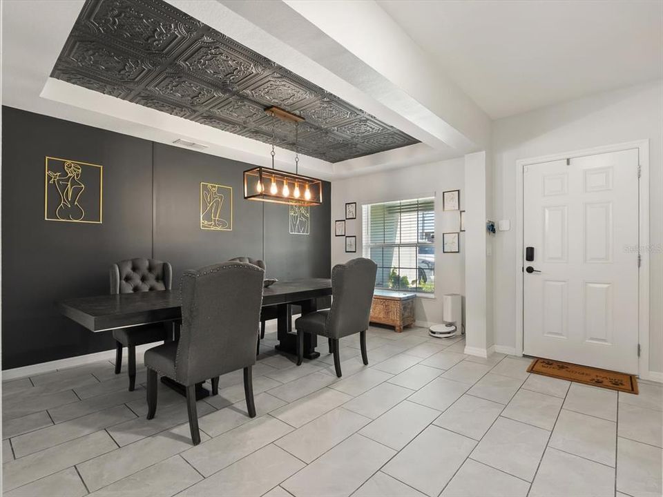 En Venta: $613,500 (4 camas, 3 baños, 2466 Pies cuadrados)