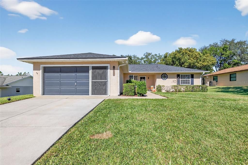 Recently Sold: $275,000 (3 beds, 2 baths, 1266 Square Feet)