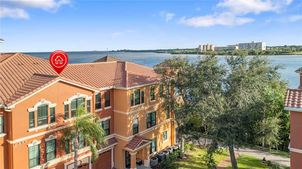 For Sale: $295,000 (2 beds, 2 baths, 1198 Square Feet)