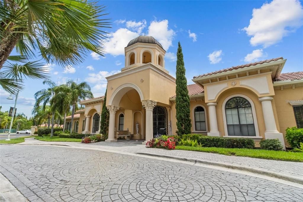 For Sale: $295,000 (2 beds, 2 baths, 1198 Square Feet)