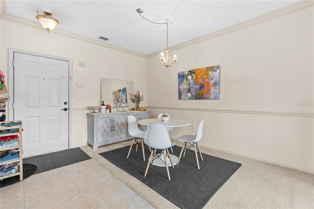 For Sale: $295,000 (2 beds, 2 baths, 1198 Square Feet)