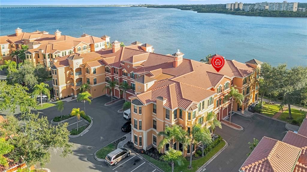 For Sale: $295,000 (2 beds, 2 baths, 1198 Square Feet)