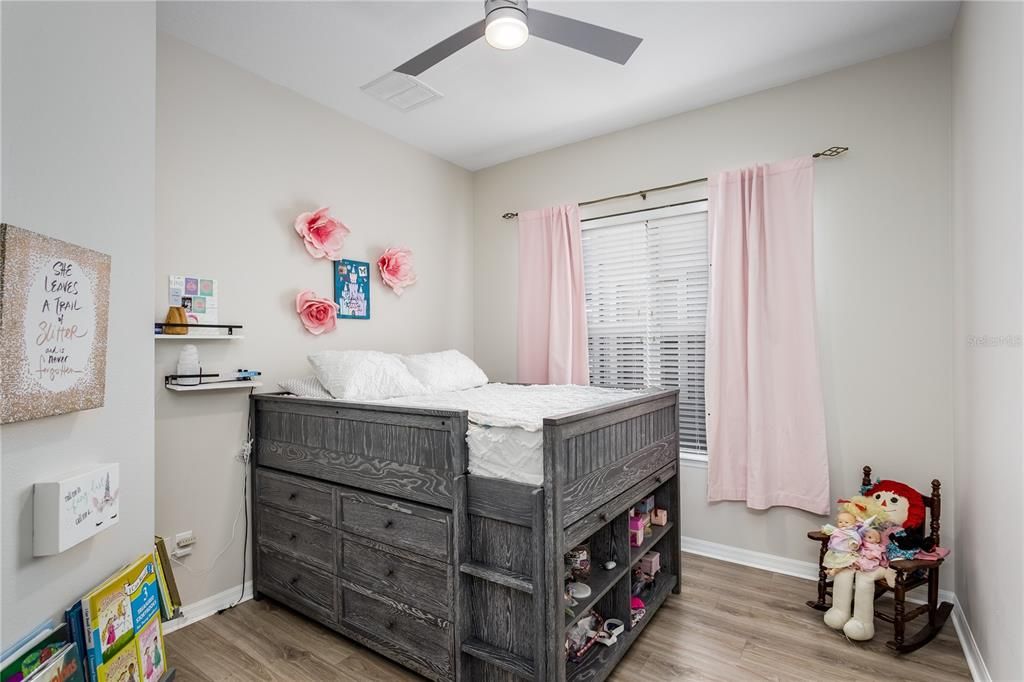 待售: $870,000 (4 贝兹, 3 浴室, 2806 平方英尺)