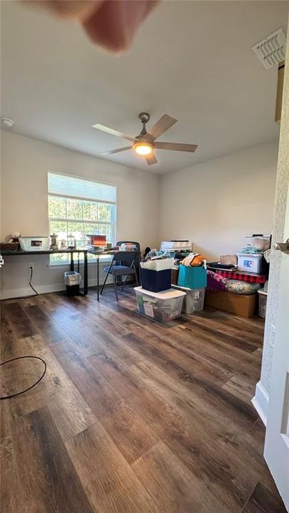 For Sale: $334,900 (4 beds, 2 baths, 1766 Square Feet)