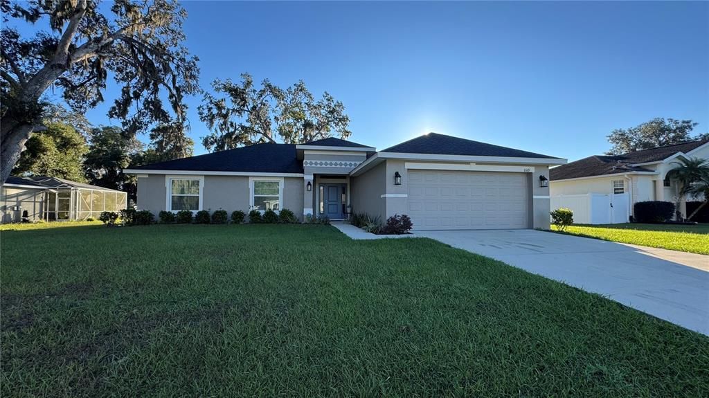 For Sale: $334,900 (4 beds, 2 baths, 1766 Square Feet)