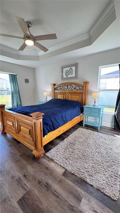 For Sale: $334,900 (4 beds, 2 baths, 1766 Square Feet)