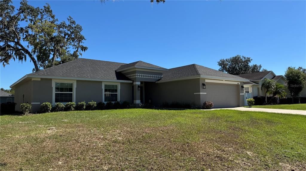 For Sale: $334,900 (4 beds, 2 baths, 1766 Square Feet)