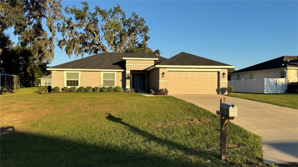 For Sale: $334,900 (4 beds, 2 baths, 1766 Square Feet)