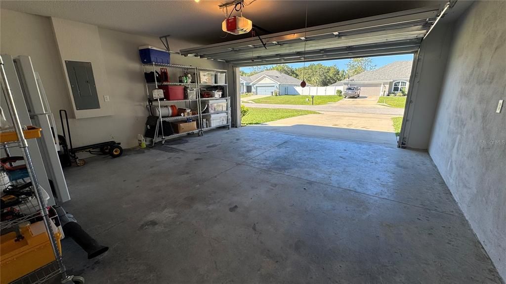 For Sale: $334,900 (4 beds, 2 baths, 1766 Square Feet)