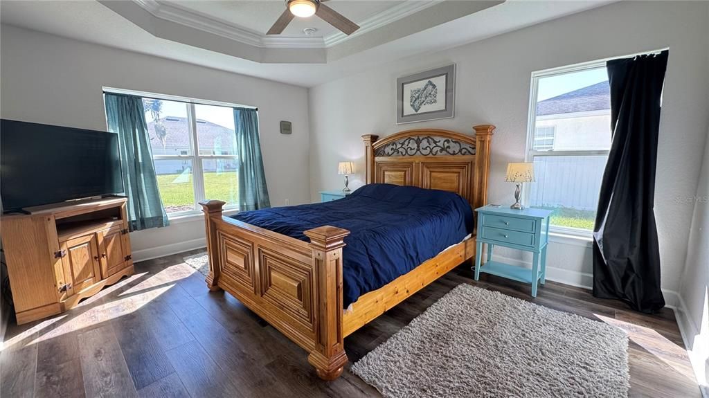 For Sale: $334,900 (4 beds, 2 baths, 1766 Square Feet)