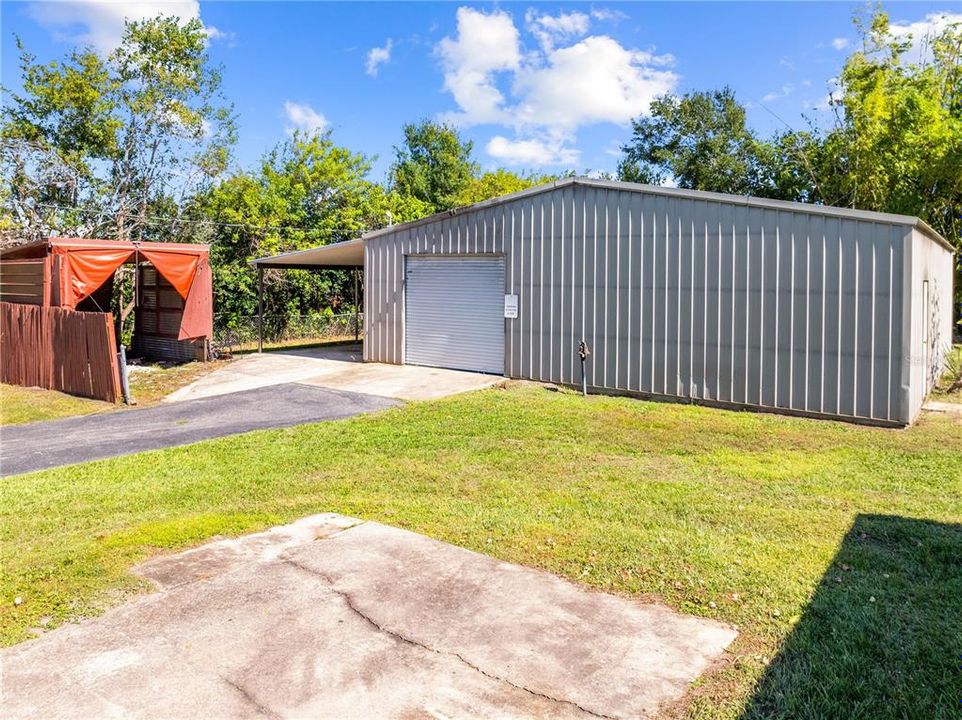 Activo con contrato: $525,000 (3 camas, 2 baños, 2277 Pies cuadrados)