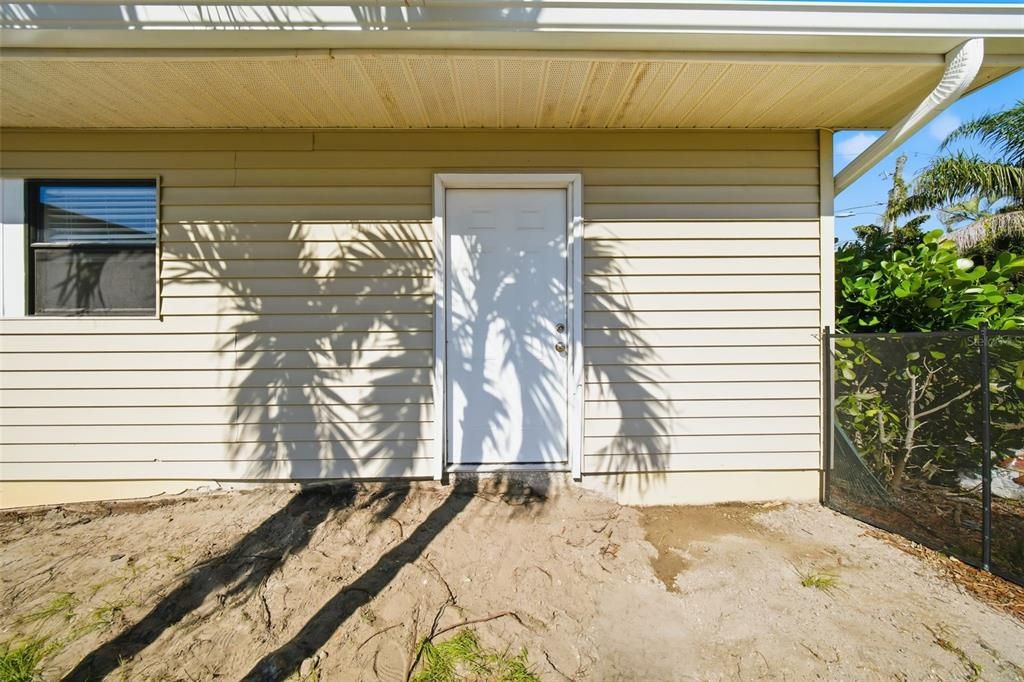 待售: $775,000 (0.32 acres)