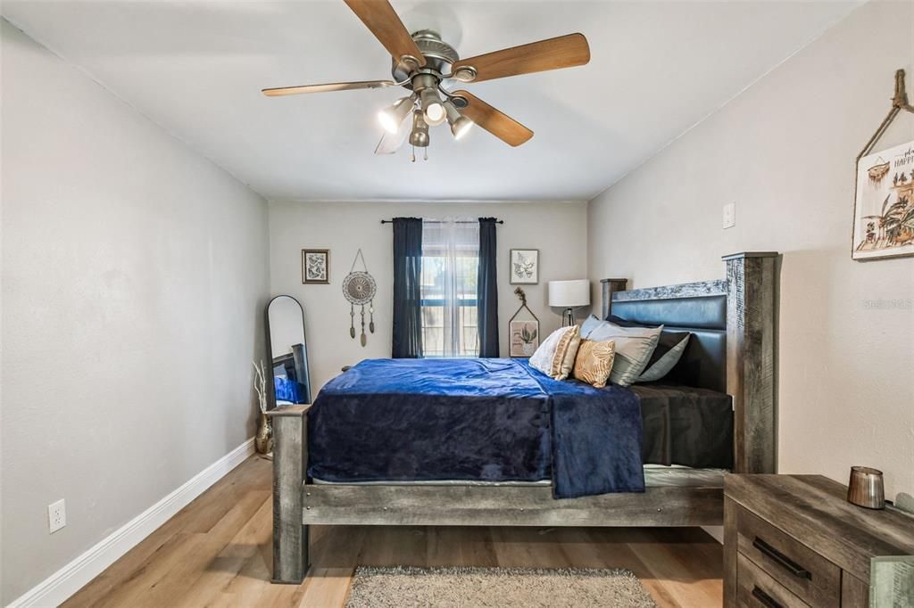 待售: $359,000 (3 贝兹, 2 浴室, 1139 平方英尺)