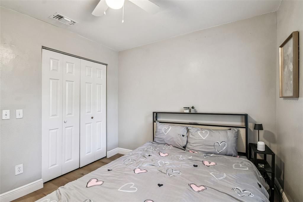 待售: $359,000 (3 贝兹, 2 浴室, 1139 平方英尺)