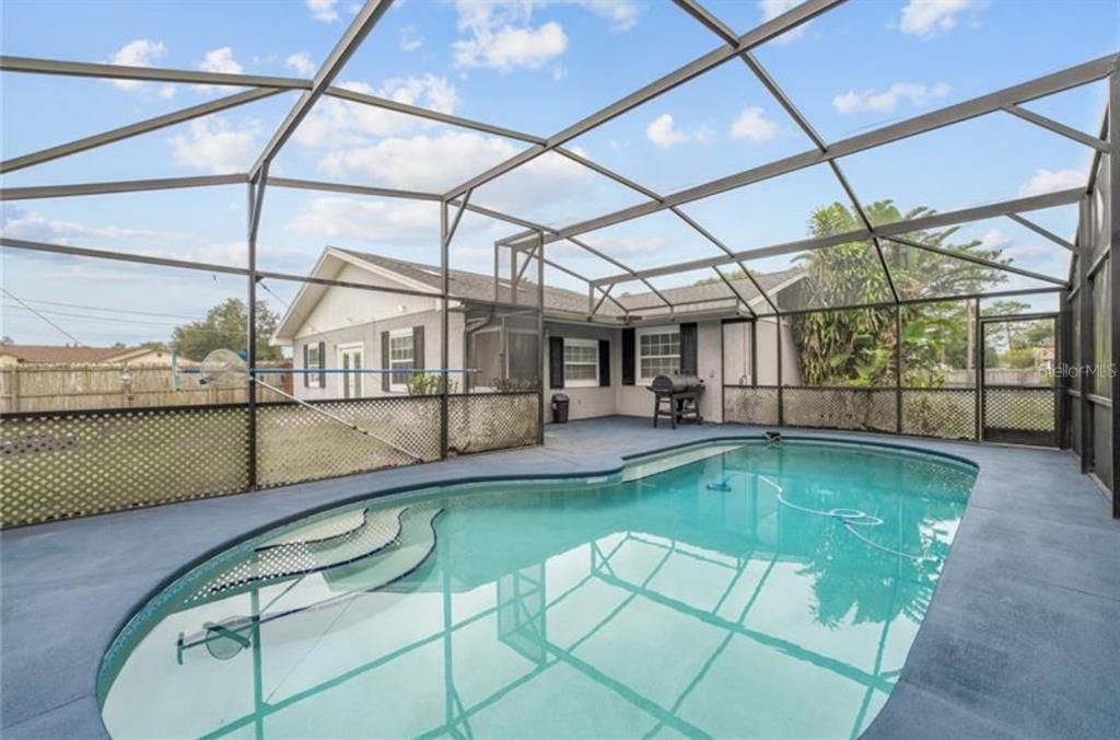 出租: $3,000 (3 贝兹, 2 浴室, 1876 平方英尺)