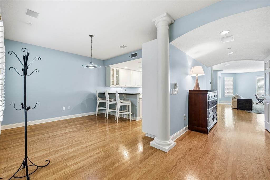 For Rent: $9,500 (2 beds, 2 baths, 2850 Square Feet)