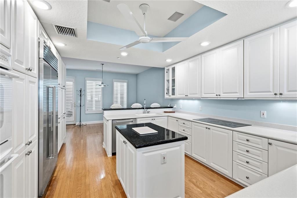 For Rent: $9,500 (2 beds, 2 baths, 2850 Square Feet)