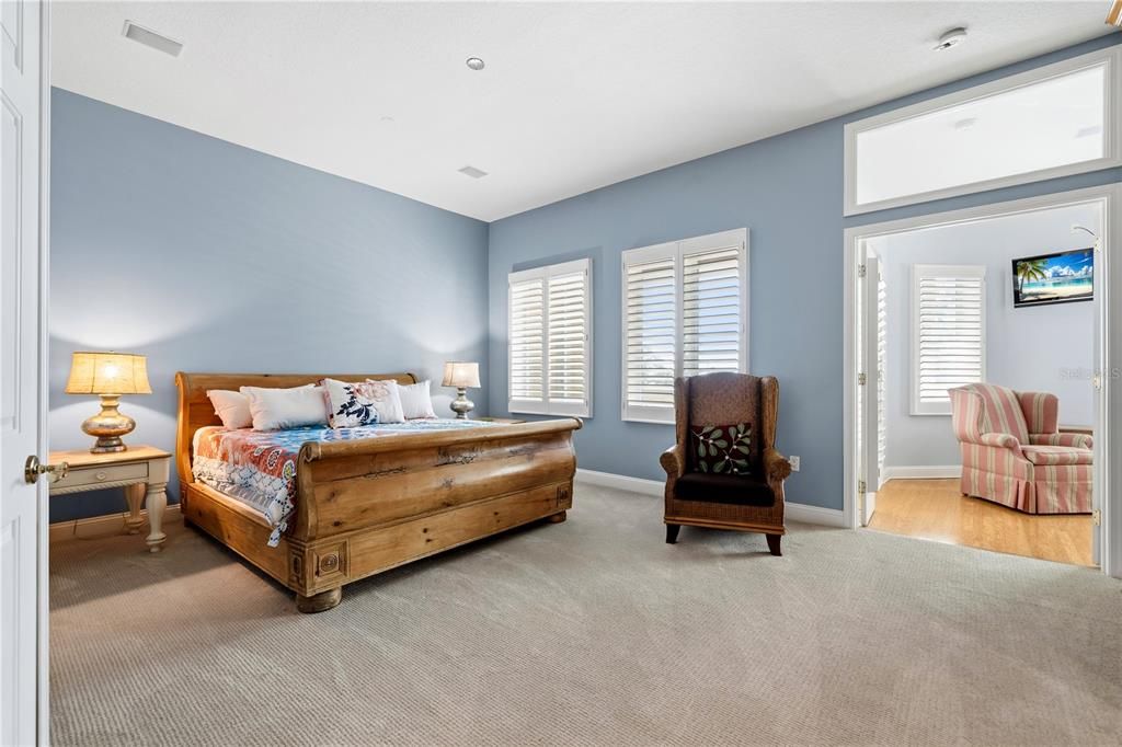 For Rent: $9,500 (2 beds, 2 baths, 2850 Square Feet)