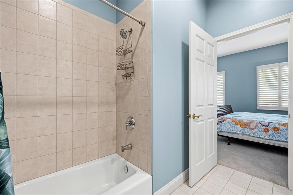 For Rent: $9,500 (2 beds, 2 baths, 2850 Square Feet)