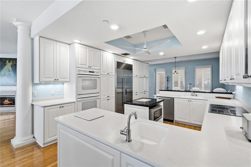 For Rent: $9,500 (2 beds, 2 baths, 2850 Square Feet)