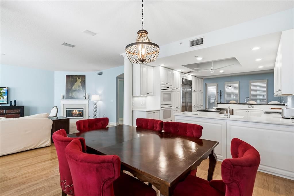 For Rent: $9,500 (2 beds, 2 baths, 2850 Square Feet)