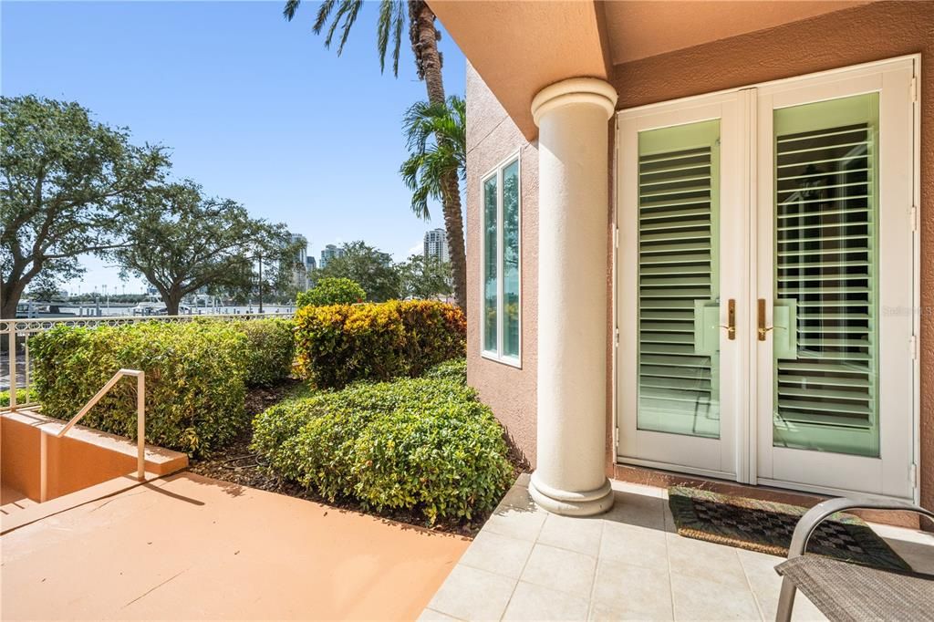 For Rent: $9,500 (2 beds, 2 baths, 2850 Square Feet)