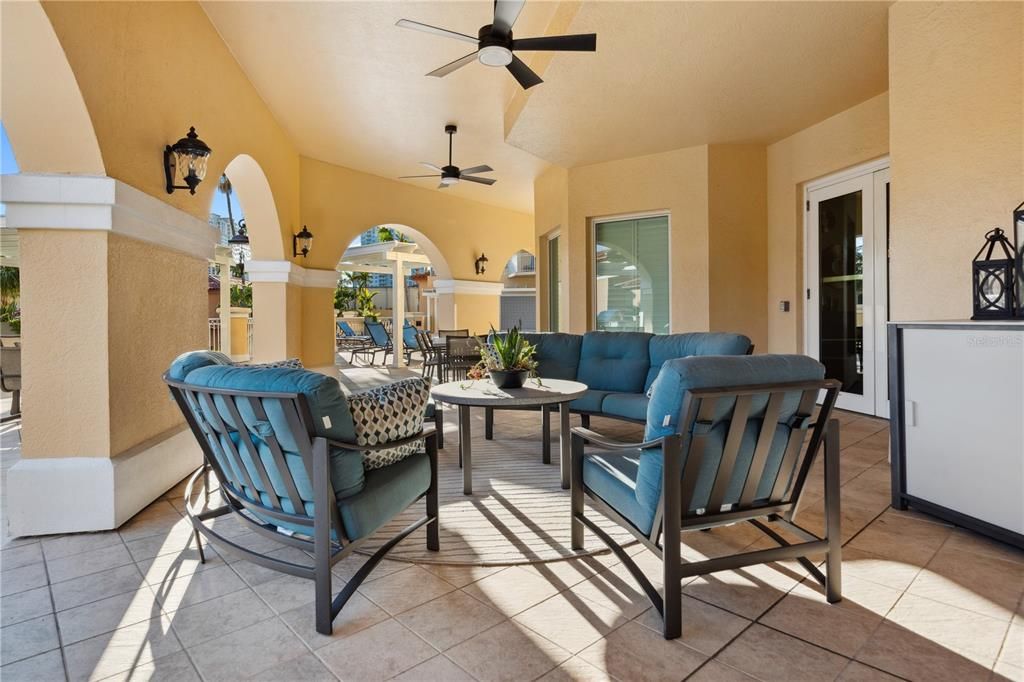 For Rent: $9,500 (2 beds, 2 baths, 2850 Square Feet)