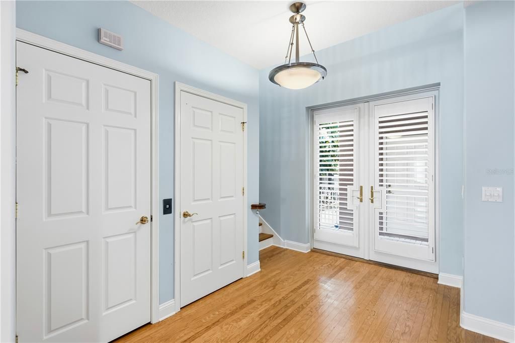 For Rent: $9,500 (2 beds, 2 baths, 2850 Square Feet)