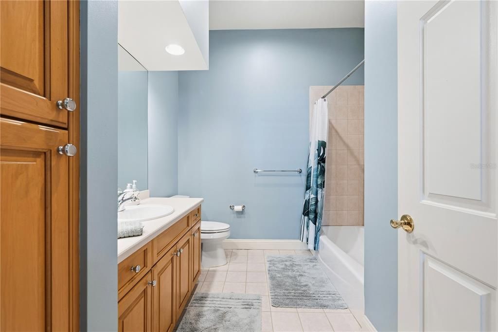 For Rent: $9,500 (2 beds, 2 baths, 2850 Square Feet)