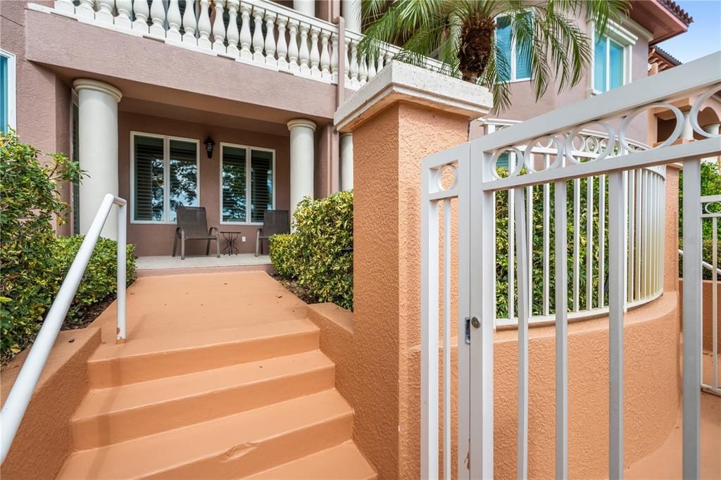 For Rent: $9,500 (2 beds, 2 baths, 2850 Square Feet)