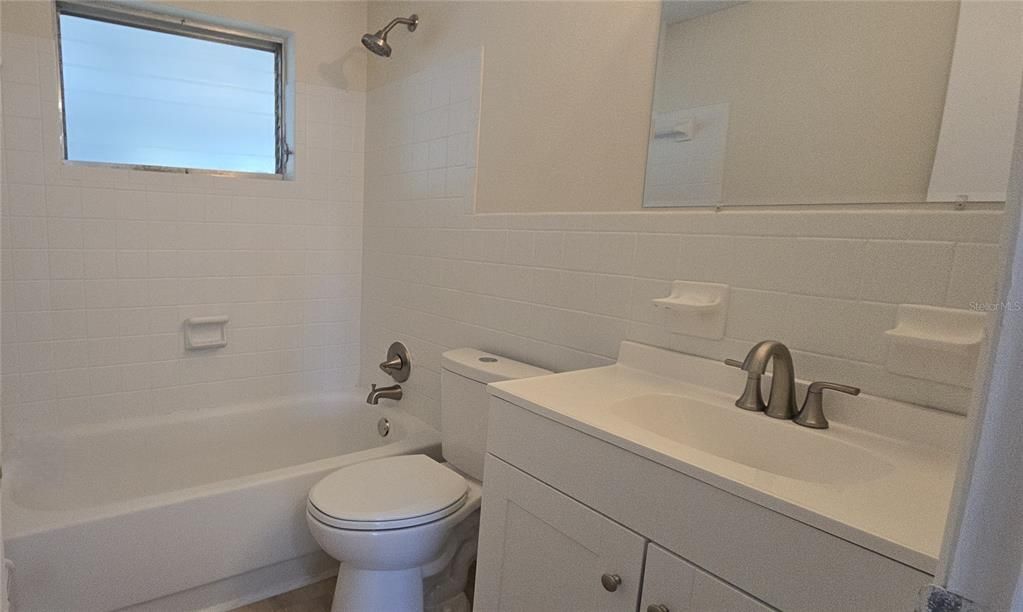 En Venta: $259,900 (2 camas, 2 baños, 1249 Pies cuadrados)