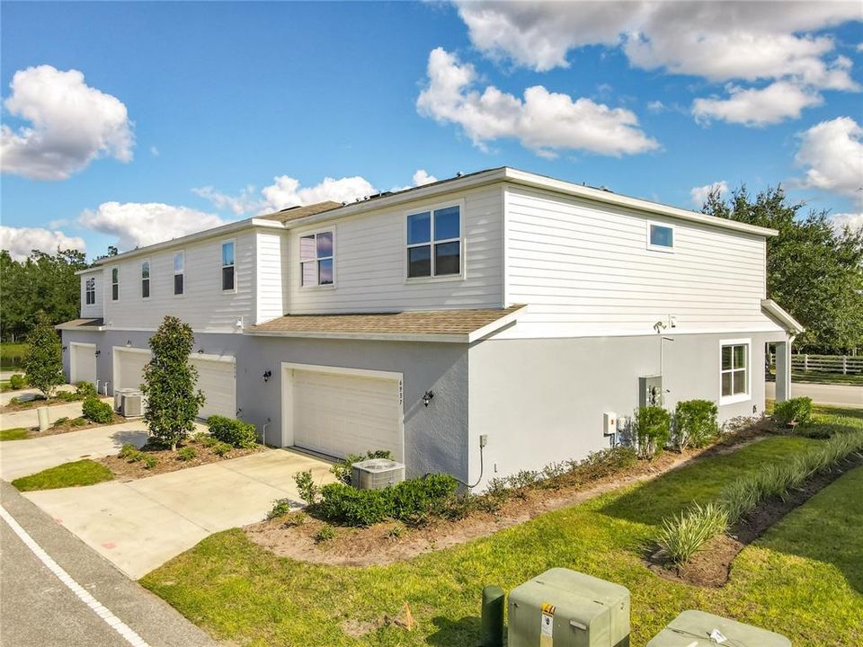 待售: $359,995 (4 贝兹, 2 浴室, 1960 平方英尺)