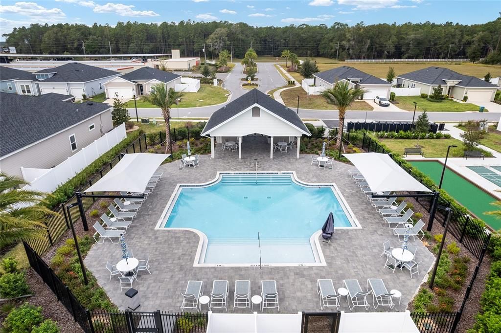 待售: $295,000 (2 贝兹, 2 浴室, 1548 平方英尺)