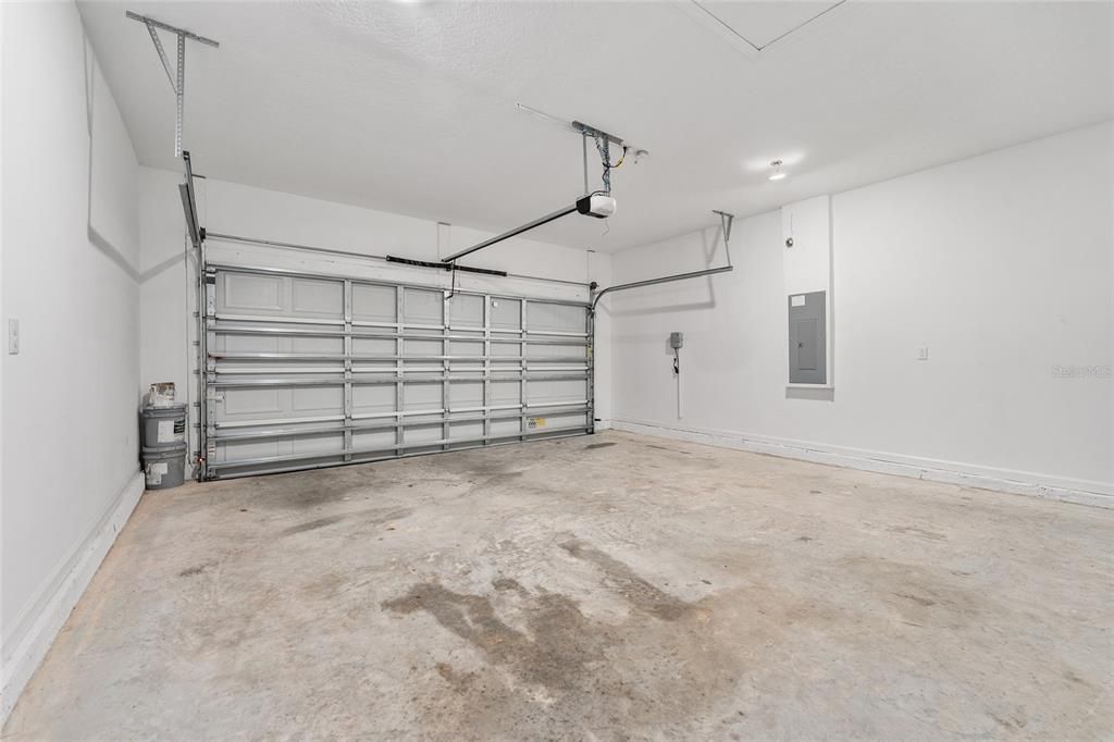 待售: $295,000 (2 贝兹, 2 浴室, 1548 平方英尺)