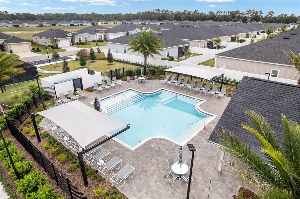 待售: $295,000 (2 贝兹, 2 浴室, 1548 平方英尺)